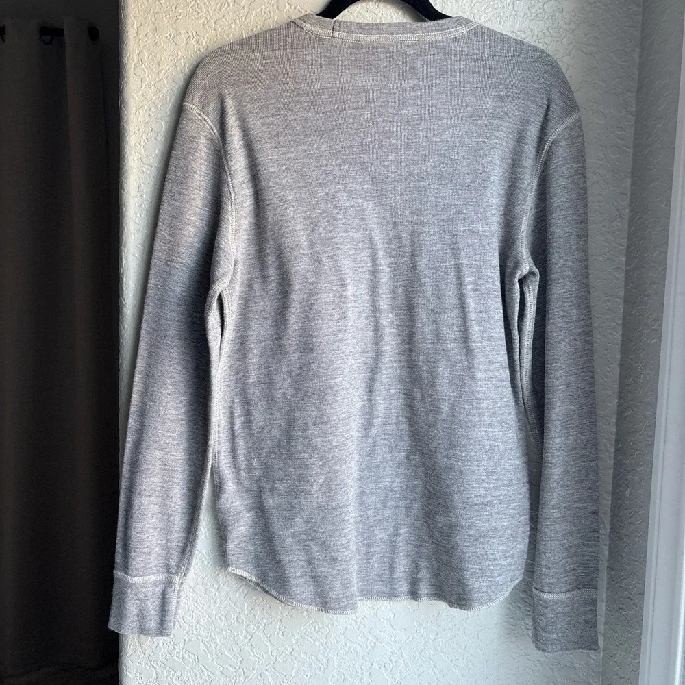 American Eagle Mens M Thermal Shirt Gray Graphic‎ Long Sleeve Waffle Knit